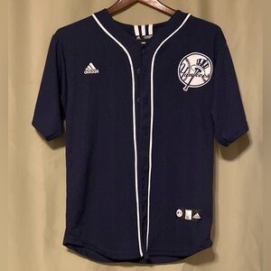 New York Yankees Derek Jeter
#2 Adidas Baseball Jersey size XL 18-20